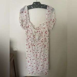 NWT Floral Francesca’s Dress Size L